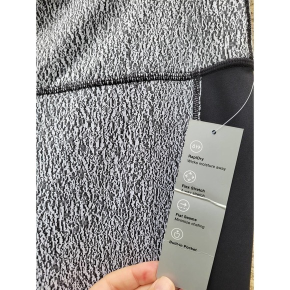 Ideology Women's Stash Pocket Leggings Gray Black Medium NWT - Picture 4 of 8